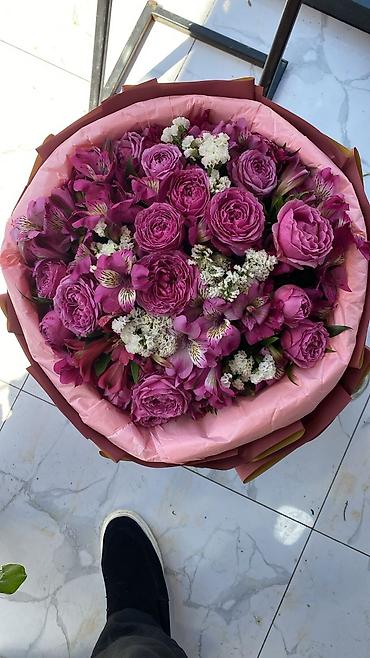 aşdım daşdım gülü: Sumqayit Çiçək buketləri – “Eshq flowerss” Məhsul təsviri: - Zərif — 6