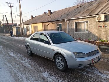 Ford: Ford Mondeo: 2002 г., 1.8 л, Механика, Бензин, Седан