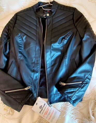 Куртки: Женская куртка M (EU 38), L (EU 40), цвет - Черный