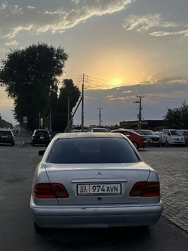 рул мерс 210: Mercedes-Benz E-Class: 1998 г., 2 л, Кол менен иштөөчү, Бензин, Седан — 5