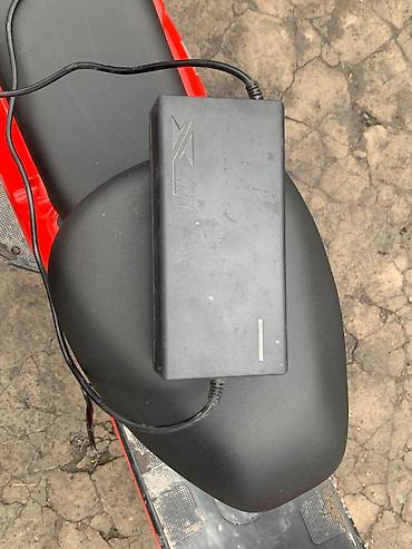 Скутеры: Электрический скутер (красный) с комплектом аксессуаров мини торг — 9