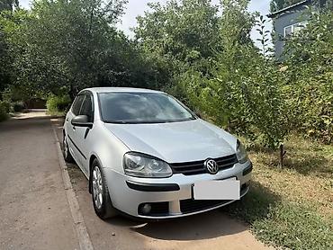 Volkswagen Golf V: 2004 г., 1.6 л, Автомат, Бензин, Хэтчбэк