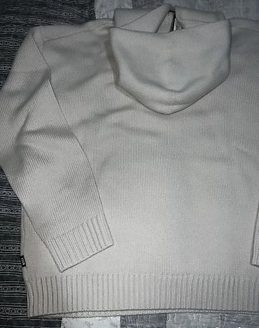 stradivarius s: HUGO BOSS džemper 100% vuna vel. M NOVO Masivan i izuzetan džemper bež — 5