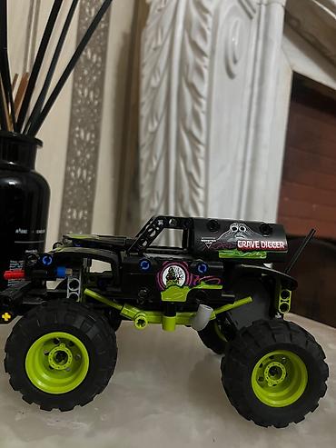 Konstruktorlar: LEGO Technic Monster Jam Grave Digger – konstruksiya oyuncağı - — 2
