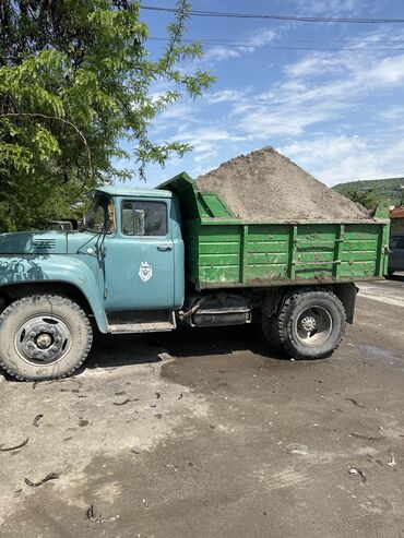движок зил: Самосвал, Доставка щебня, угля, песка, чернозема, отсев, По городу, без грузчика