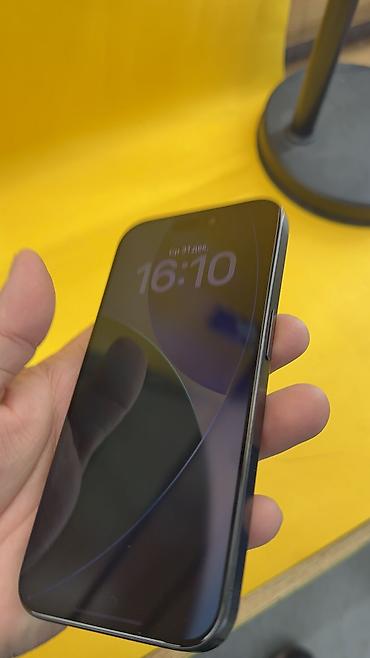 Apple iPhone: IPhone 15 Pro, Б/у, 92 % — 12