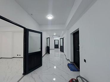 офис центр: Аренда офисов, 40 м², В бизнес центре, 1 линия, С системой безопасности — 3