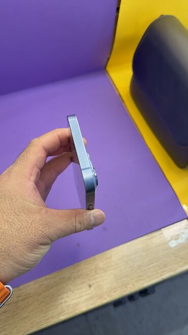 Apple iPhone: IPhone 14, Б/у, 128 ГБ, 80 % — 7