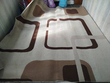 Ковры и паласы: Ковер Б/у, 400 * 300, Турция at lalafo.kg Ковры и паласы: Ковер Б/у, 400 * 300, Турция