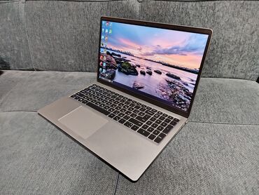 Ноутбуки: Ноутбук, Dell, 32 ГБ ОЗУ, Intel Core i5, 15.6 ", Новый, Для работы, учебы, память SSD