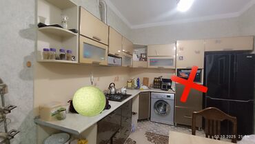 Divan və masa dəstləri: Mətbəx mebeli 280azn ölçü 4m üstündə heçnə verilmir Ünvan