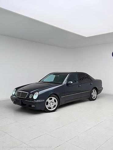 x class: Mercedes-Benz E-Class: 2000 г., 4.3 л, Автомат, Бензин, Седан — 2
