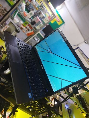 ddr 4: Ноутбук, Samsung, 4 ГБ ОЗУ, Intel Celeron, Б/у, Для несложных задач, память HDD
