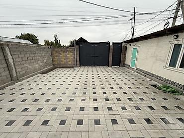 подвальное: 200 м², 5 комнат — 4