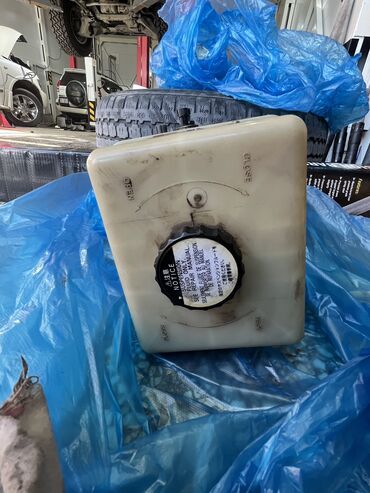 пружинный блок: Задний амортизатор, Передний амортизатор, Комплект амортизаторов Lexus 2000 г., Б/у, Оригинал, Япония