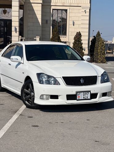 Toyota: Toyota Crown: 2004 г., 3 л, Автомат, Бензин, Седан