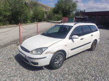 tayota 40: Ford Focus: 2002 г., 1.6 л, Механика, Бензин, Универсал