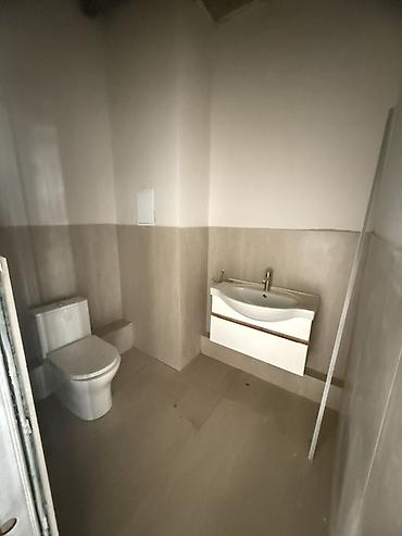 открыто: Продажа офисов 58 м², Без ремонта, 2 этаж — 4