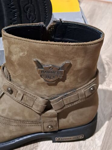 ботинки мужски: Новыйсапок д/сразмер42 пр Турция бренд Хаммер