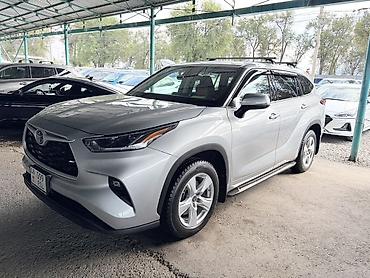 Toyota Highlander: 2021 г., 3.5 л, Автомат, Бензин, Кроссовер