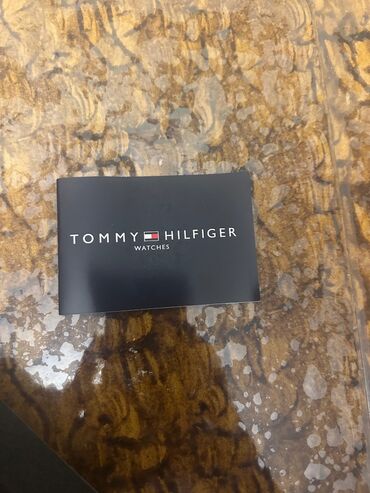 Наручные часы: Б/у, Наручные часы, Tommy Hilfiger, цвет - Черный