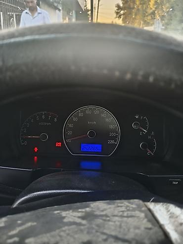 кочкор авто: Hyundai Elantra: 2008 г., Кол менен иштөөчү, Бензин, Седан — 10