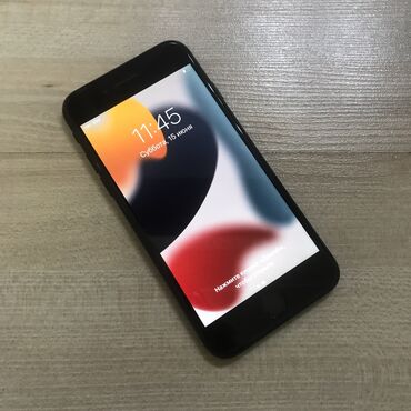 iphone 7 черный: IPhone 7, Б/у, 32 ГБ, Черный, Чехол, 77 %