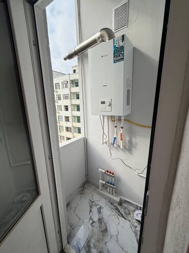 Uzunmüddətli kirayə mənzillər: Həzi Aslanov metrosunun yanında Xudu Məmmədov küçəsində 2 otaqlı — 10