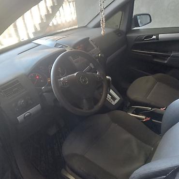 zafira b: Opel Zafira: 1.9 l | 2006 il 364000 km Van/Minivan — 9