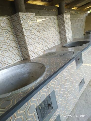 Укладка плитки: Подготовка стен для укладки, Подготовка стен для грунтовки, Резка плитки | Керамическая плитка, Керамогранитая плитка, Мозаичная плитка | Вертикальная укладка, Диагональная укладка, Горизонтальная укладка Больше 6 лет опыта at lalafo.kg — 12 Укладка плитки: Подготовка стен для укладки, Подготовка стен для грунтовки, Резка плитки | Керамическая плитка, Керамогранитая плитка, Мозаичная плитка | Вертикальная укладка, Диагональная укладка, Горизонтальная укладка Больше 6 лет опыта — 12