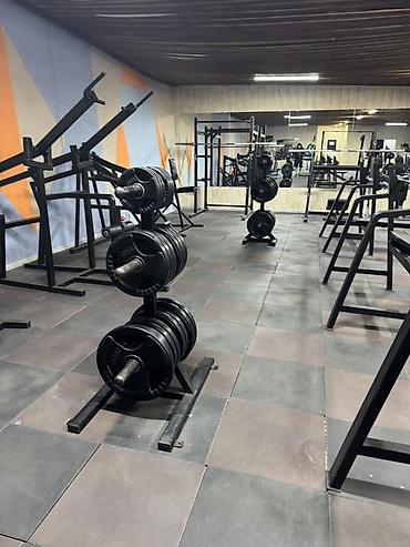 Аренда спортивных залов: Продаются тренажеры — 20