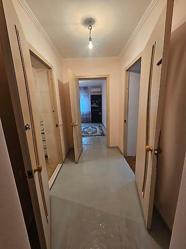 Продажа коттеджей и домов: Продается 2 дома в Центре города. Свердловский район пр. Жибек Жолу — 4