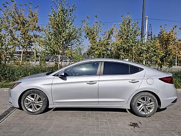 hell: Hyundai Elantra: 2019 г., 2 л, Автомат, Бензин, Седан — 4