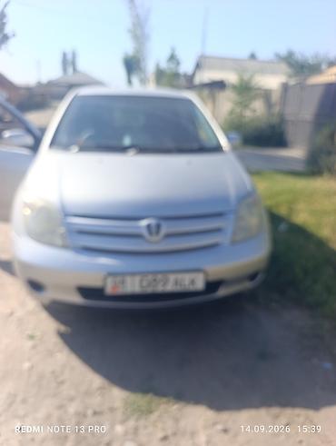 куплю сполер: Toyota Ist: 2002 г., 1.3 л, Автомат, Бензин, Хэтчбэк — 2
