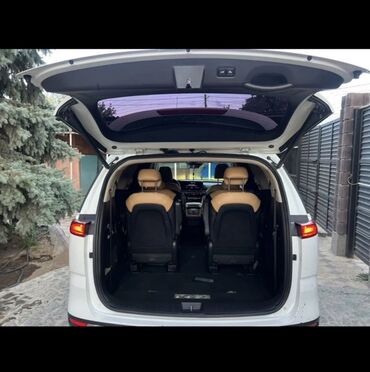 Kia: Kia Carnival: 2022 г., 2.2 л, Робот, Дизель, Минивэн — 9