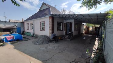 чолпон ата снять квартиру на длительный срок: Дом, 90 м², 5 комнат, Собственник, Косметический ремонт