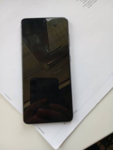256г: Samsung Galaxy S21, Колдонулган, 256 ГБ, түсү - Боз, 2 SIM, eSIM