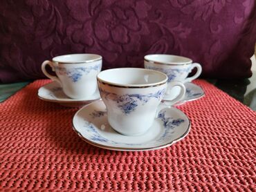 Kuhinjski setovi: Soljice nove Bogucice porcelan Poljska 70te. Soljice komada 3 u na lalafo.rs — 2 Kuhinjski setovi: Soljice nove Bogucice porcelan Poljska 70te. Soljice komada 3 u — 2