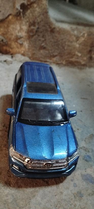stranger things kinder joy: Məhsul: Oyuncaq model avtomobil – Toyota Land Cruiser (Mini Auto — 1
