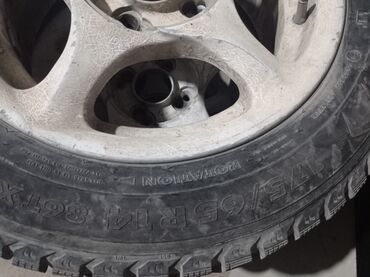 шины для фронтального погрузчика: Колеса в сборе 185 / 65 / R 14, Зимняя шипованная, Комплект, Легковые, Литые