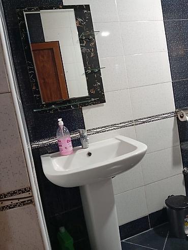 Çanaqlar, tülpanlar: Hamam üçün lavabolar və güzgü dəstləri - Aşağıdan dayaq ayaqlı — 6