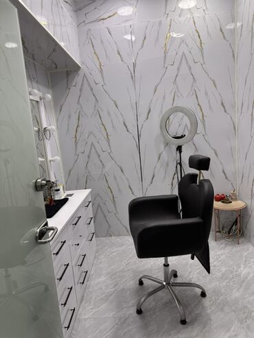 Salon, tibbi mebel dəsti: Gözəllik salonu üçün tam təchizatlı, zövqlə dizayn edilmiş interyer və — 10