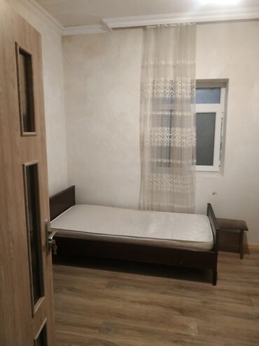 Giriş qapıları: Metal giriş qapısı satılır - Material: möhkəm metal konstruksiya - — 10