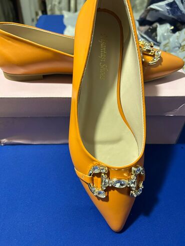 Женская обувь: Балетки, Размер: 38, цвет - Оранжевый, Новый