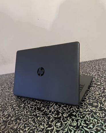 HP: İşlənmiş HP 15.6 ", Intel Core i5, 128 GB