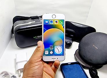 Apple iPhone: IPhone 8, Б/у, 64 ГБ, Золотой, Зарядное устройство, 100 % — 9