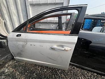 Дверь задняя левая для Mercedes-Benz (седан, кузов W205/C‑класс). В