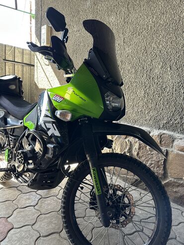 кузов тентованный: Эндуро Kawasaki, 650 куб. см, Бензин, Взрослый, Б/у