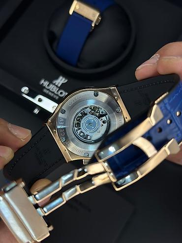 Saat dəstləri: Hublot Classic Fusion Chronograph – mavi temalı dəst - Korpus — 5