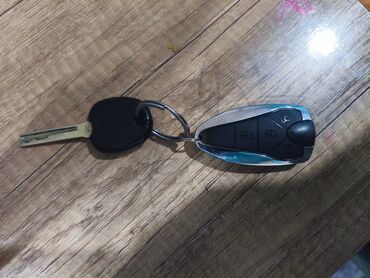 Hyundai: Hyundai Solaris: 2013 г., 1.6 л, Механика, Бензин, Седан at lalafo.kg — 9 Hyundai: Hyundai Solaris: 2013 г., 1.6 л, Механика, Бензин, Седан — 9